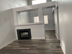 19312 E 58th Pl in Aurora, CO - Building Photo - Building Photo