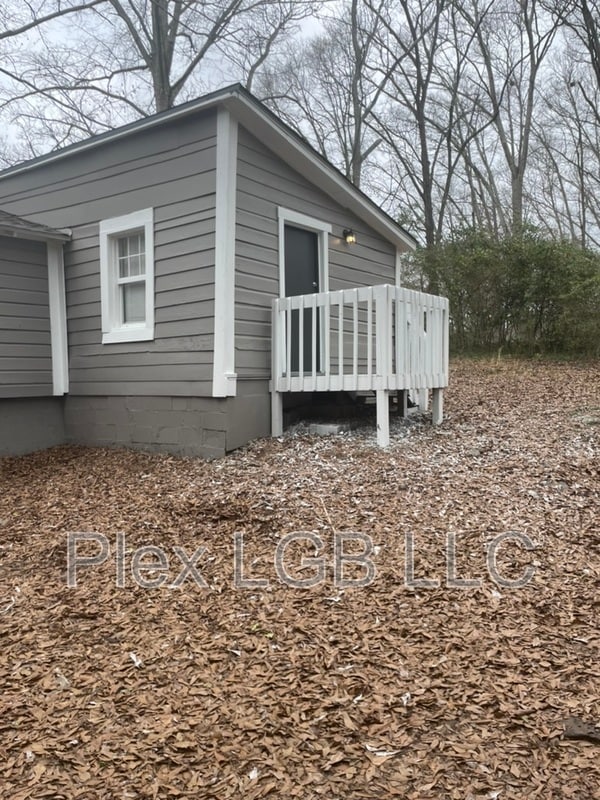 property at 209 Payne St