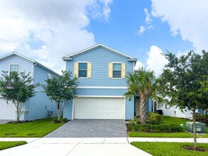 2463 Tangier Dr in Kissimmee, FL - Building Photo - Building Photo