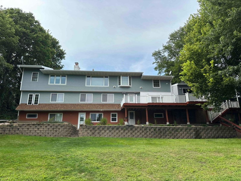 627 S 7th St in St. Peter, MN - Building Photo