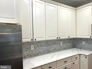 729 N Vermont St in Arlington, VA - Foto de edificio - Building Photo