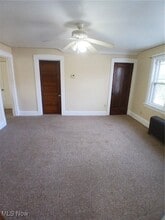 3114 Neosho Rd, Unit up in Youngstown, OH - Building Photo - Building Photo