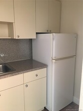 218 Santillane Ave-Unit -22 in Coral Gables, FL - Building Photo - Building Photo