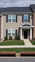 1035 Ileagnes Rd in Raleigh, NC - Building Photo