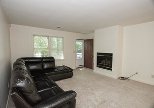 3627 Swaim Ct in Winston-Salem, NC - Building Photo - Building Photo