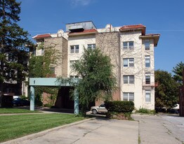 CORTEZ Apartments