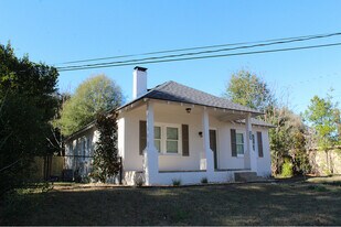 1703 N Monroe St in Albany, GA - Building Photo