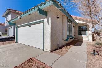 2846 Belleza Ln in Henderson, NV - Building Photo - Building Photo