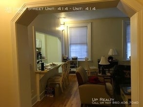 35 Union St-Unit -: 414 in New London, CT - Building Photo - Building Photo