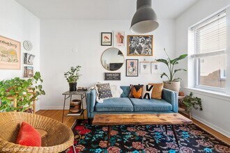 3429 W Shakespeare Ave in Chicago, IL - Building Photo - Building Photo