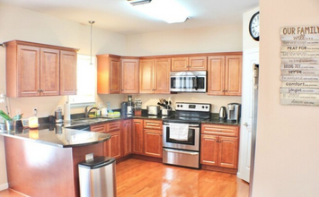 1304 Dulcimer Ln in Grottoes, VA - Foto de edificio - Building Photo