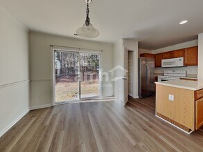 3709 Pinkham Way in Raleigh, NC - Building Photo - Building Photo