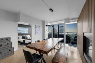 224 Carlton St. in Toronto, ON - Building Photo - Building Photo