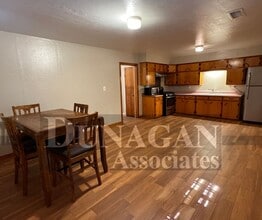 614 N Ash St in Carlsbad, NM - Building Photo - Building Photo