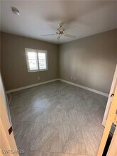 175 5th St in Naples, FL - Building Photo - Building Photo