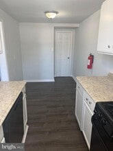 304 High St in Sharon Hill, PA - Building Photo - Building Photo