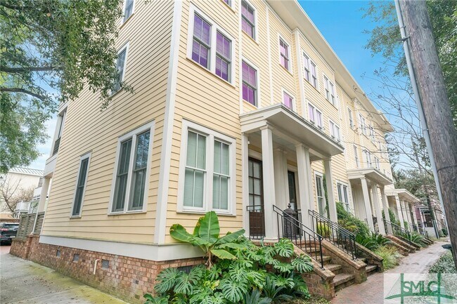 property at 714 Tattnall St