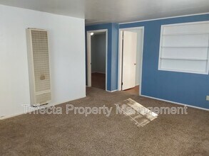 417 N Hollywood St in Fort Collins, CO - Building Photo - Building Photo
