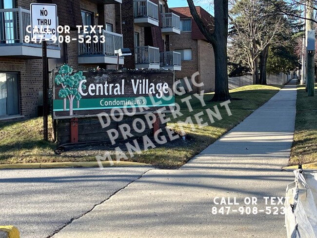 613 W Central Rd in Mount Prospect, IL - Foto de edificio - Building Photo