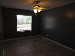 4100 Pershing Pointe Pl in Orlando, FL - Building Photo - Building Photo