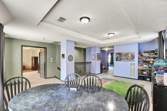 property at 6706 Lindale Manor Ct