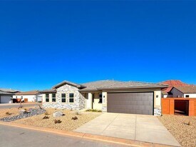 689 S 230 W in Ivins, UT - Building Photo