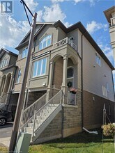57 Aquarius Cres in Hamilton, ON - Building Photo - Building Photo