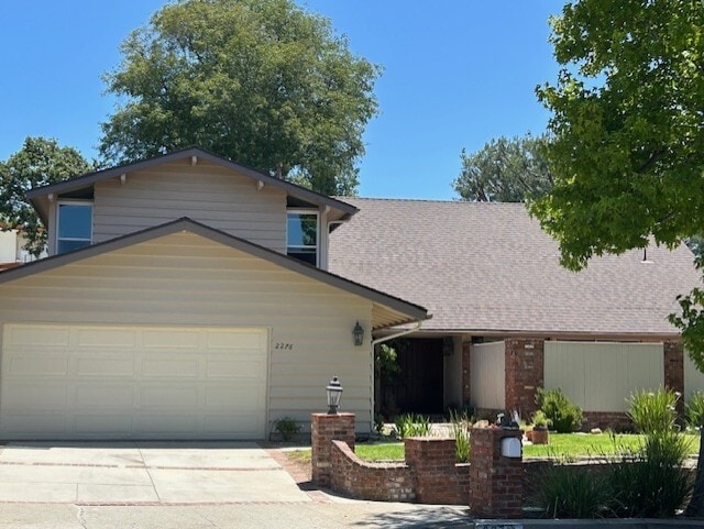 property at 2276 Westridge Rd