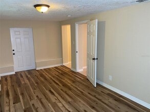 2515 Clipper Ship Way in Sarasota, FL - Building Photo - Building Photo