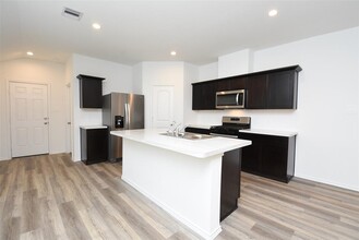 12218 Deep Strm Ln in Houston, TX - Building Photo - Building Photo