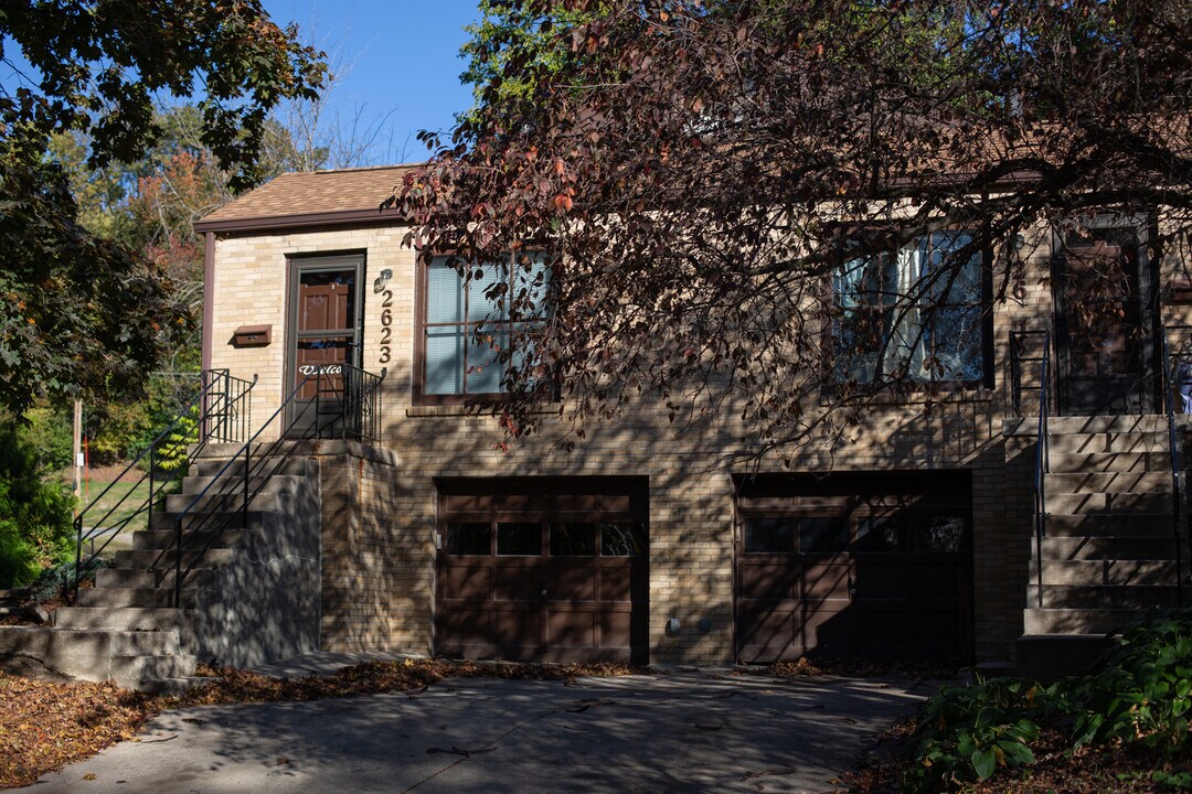 2623 Terrace Rd, Unit 2623 Terrace Road in Des Moines, IA - Building Photo