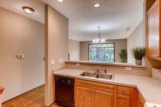 961 Genesee Ct in Naperville, IL - Building Photo - Building Photo