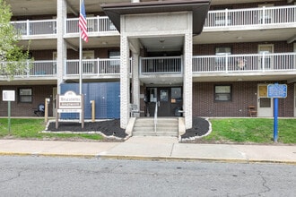 Monacatootha Apartments in Monaca, PA - Building Photo - Building Photo