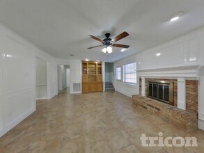 12134 Quail Creek Dr in Houston, TX - Building Photo - Building Photo