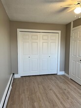 1355 12th Av SW in Moose Jaw, SK - Building Photo - Building Photo