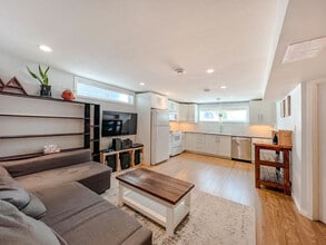 9 Morgan Crescent in St. Albert, AB - Building Photo - Building Photo