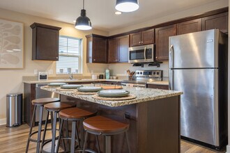 Campus Creek Cottages in Big Rapids, MI - Foto de edificio - Interior Photo