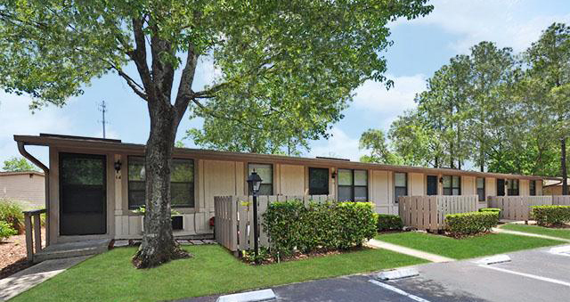 Oak Shade Apartments in Orange City, FL - Building Photo - Building Photo