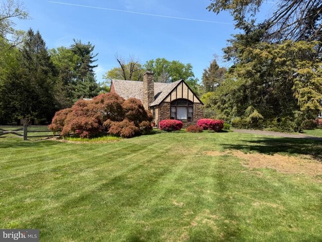 74 Black Rock Rd in Morrisville, PA - Building Photo - Building Photo