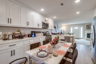 449 Colorado Ave, Unit D in Chula Vista, CA - Building Photo - Building Photo