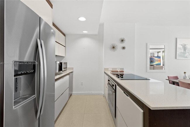 property at 2155 Washington Ct