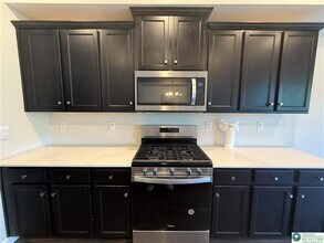 1047 Turnstone Dr in Fogelsville, PA - Building Photo - Building Photo