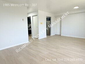 1985 Westcott Rd in Windsor, ON - Building Photo - Building Photo