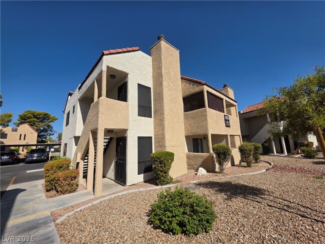 property at 4941 Newport Cove Dr