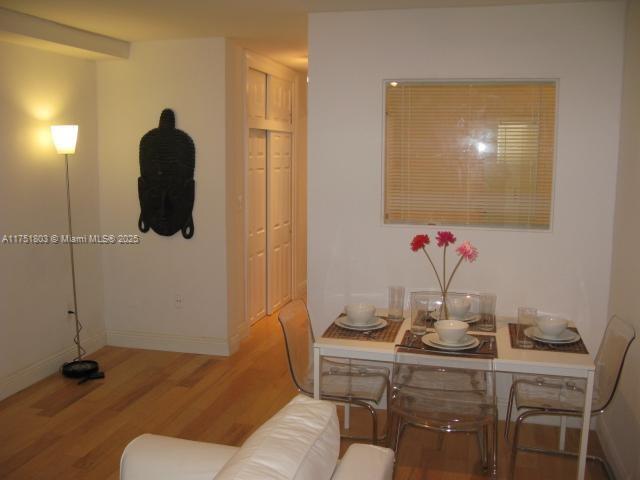 1035 Meridian Ave in Miami Beach, FL - Building Photo - Building Photo