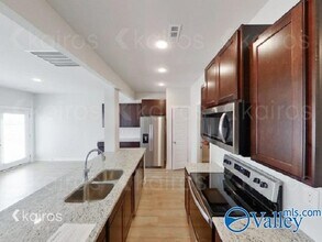 6028 Taramore Ln NW in Huntsville, AL - Building Photo - Building Photo