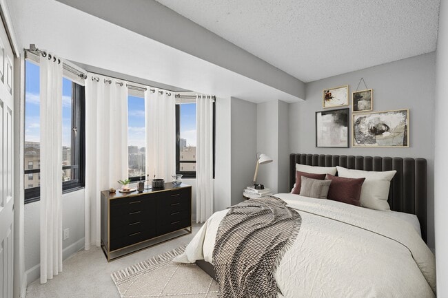 Tower 737 Condominium Rentals in San Francisco, CA - Foto de edificio - Building Photo