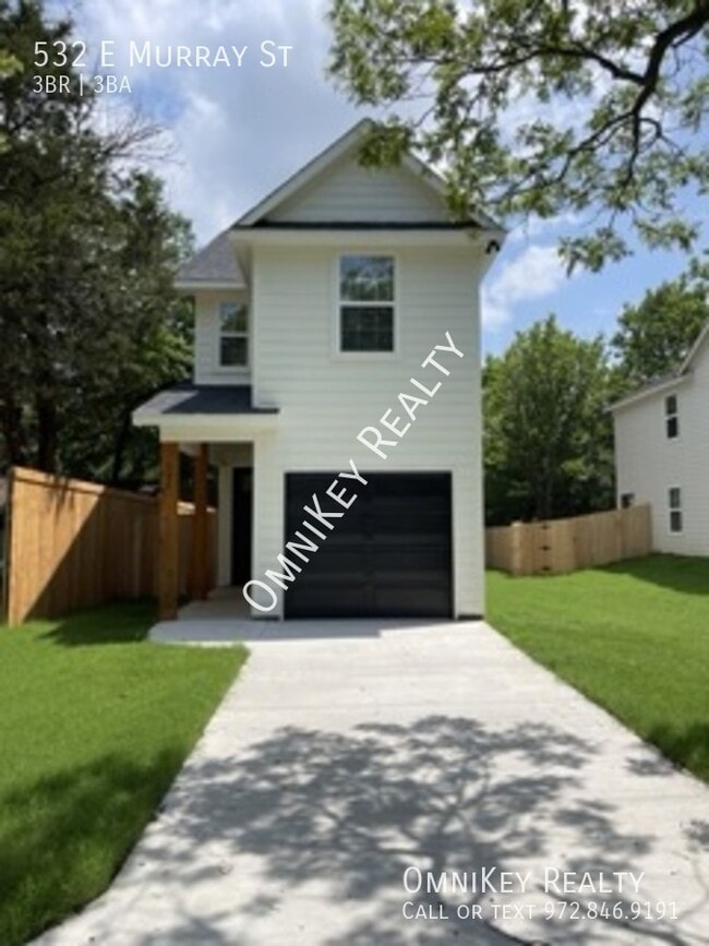 property at 532 E Murray St