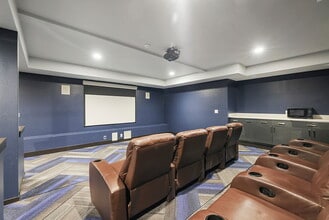 Pinnacle Sonata in Bothell, WA - Building Photo - Building Photo