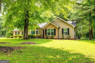227 Cranford Mill Dr in Newnan, GA - Building Photo - Building Photo